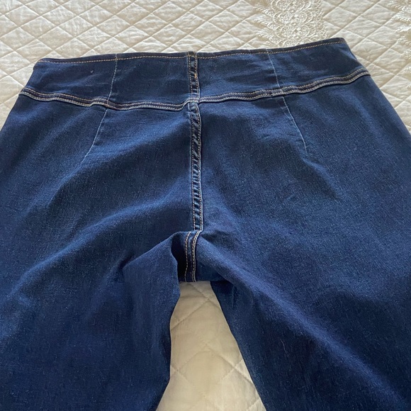 Free People We The Free Curvy Last Dance Low Rise Cropped Flare Jeans Size 30 - Picture 10 of 14